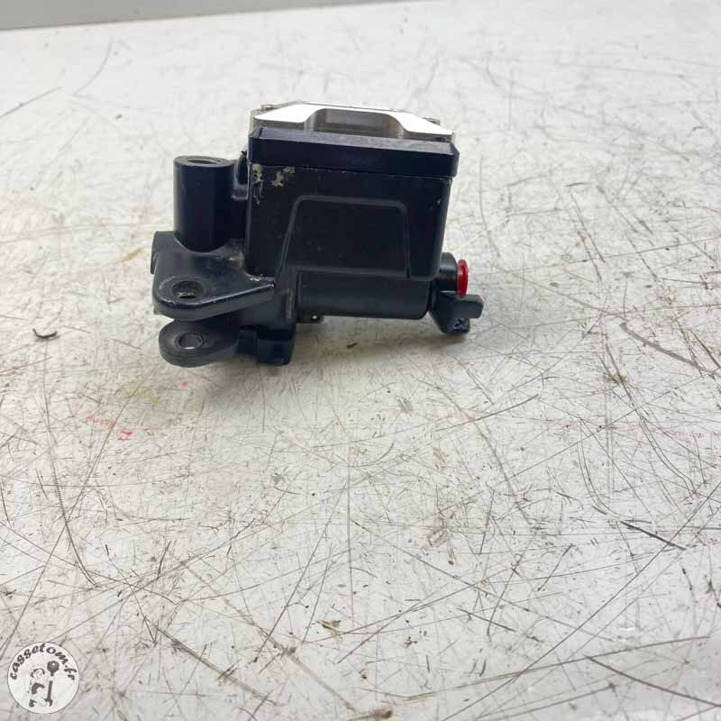 Maitre cylindre de frein avant Yamaha 450 yz 2011