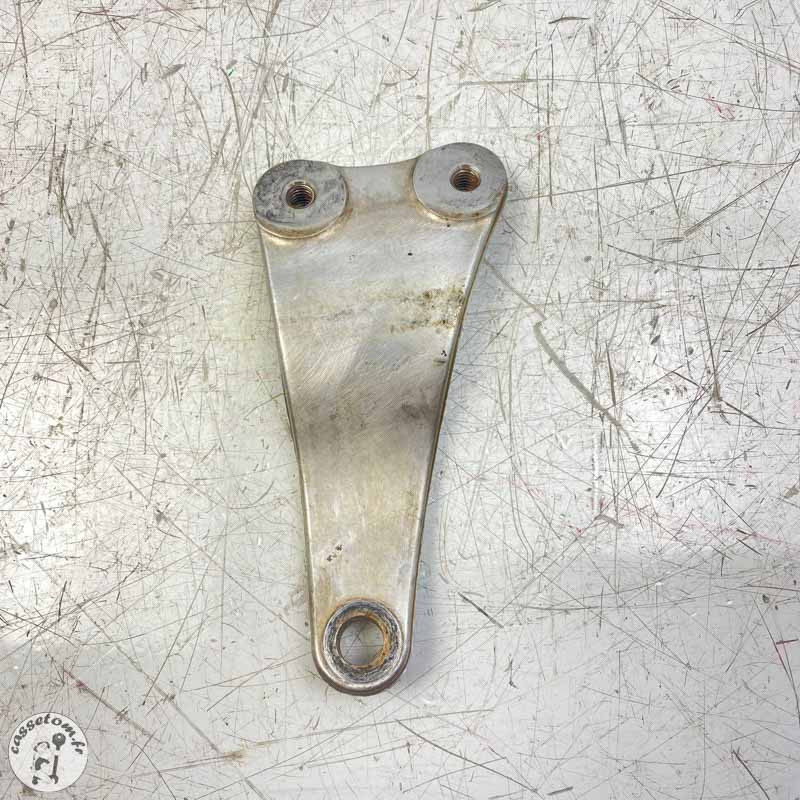 Support moteur gauche Yamaha 450 yz 2011