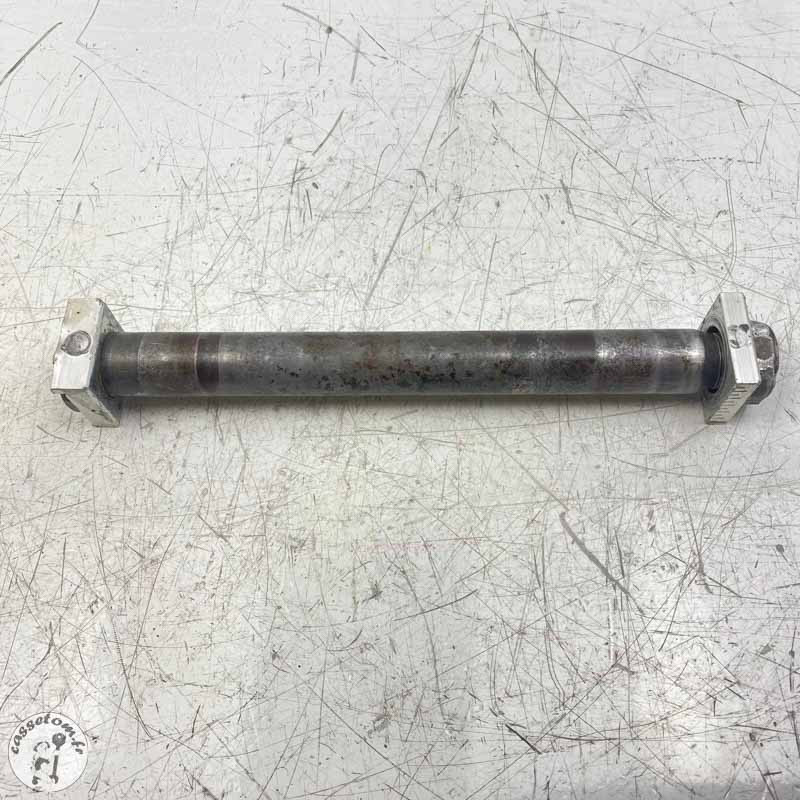 Axe de roue arrière Yamaha 450 yz 2011