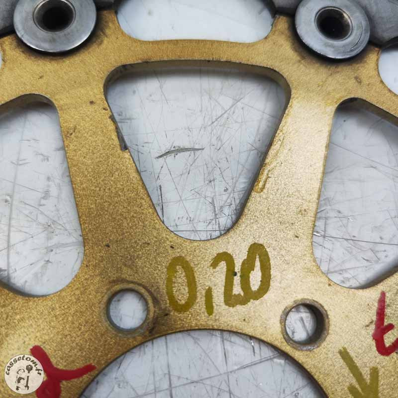 Disque avant droit  Benelli 899 TNT  2008