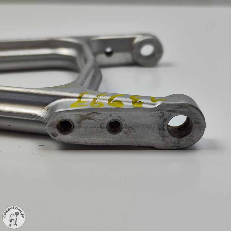 Support moteur  Benelli 899 TNT  2008