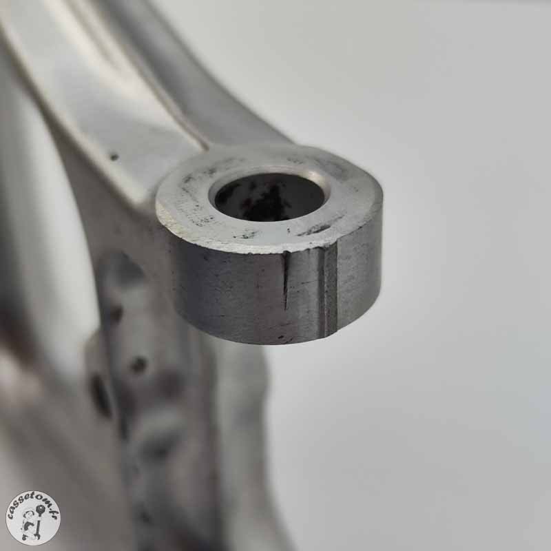 Support moteur  Benelli 899 TNT  2008