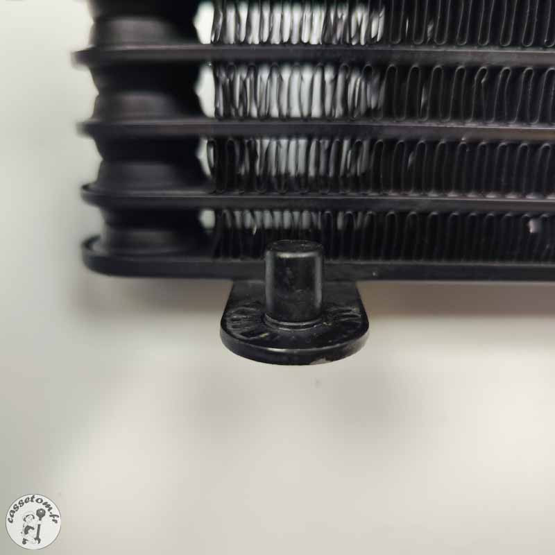 Radiateur d'huile  Benelli 899 TNT  2008