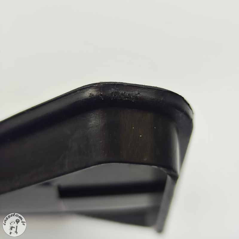 Couvercle de support batterie  Benelli 899 TNT  2008