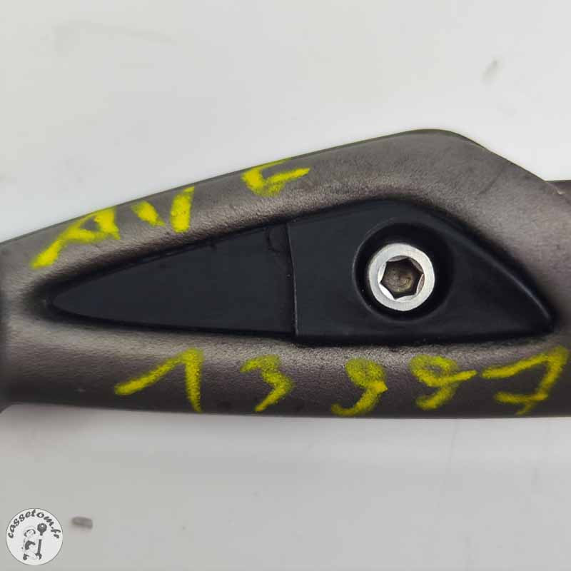 Cale pied avant gauche  Benelli 899 TNT  2008