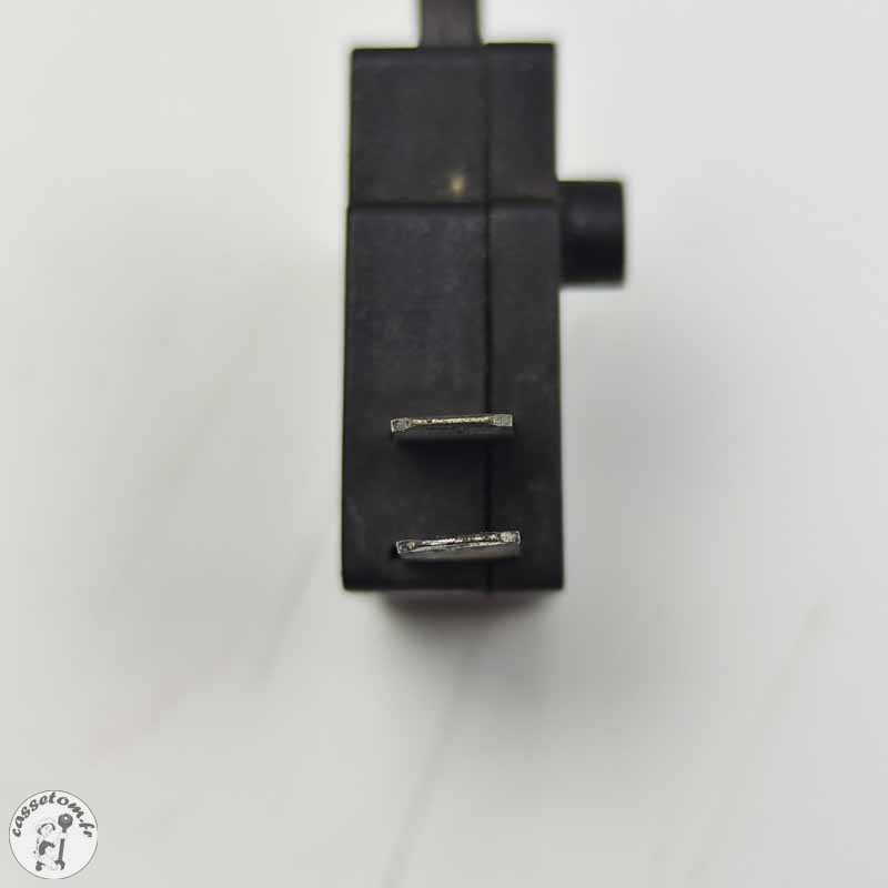 Contacteur de frein avant  Benelli 899 TNT  2008