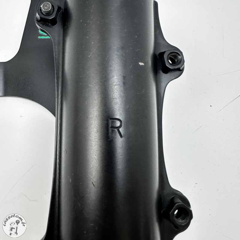 Support bulle droit Kawasaki 650 vulcan s  2022