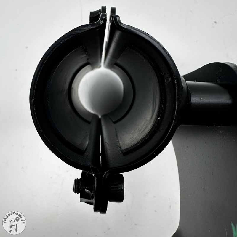 Support bulle gauche  Kawasaki 650 vulcan s  2022