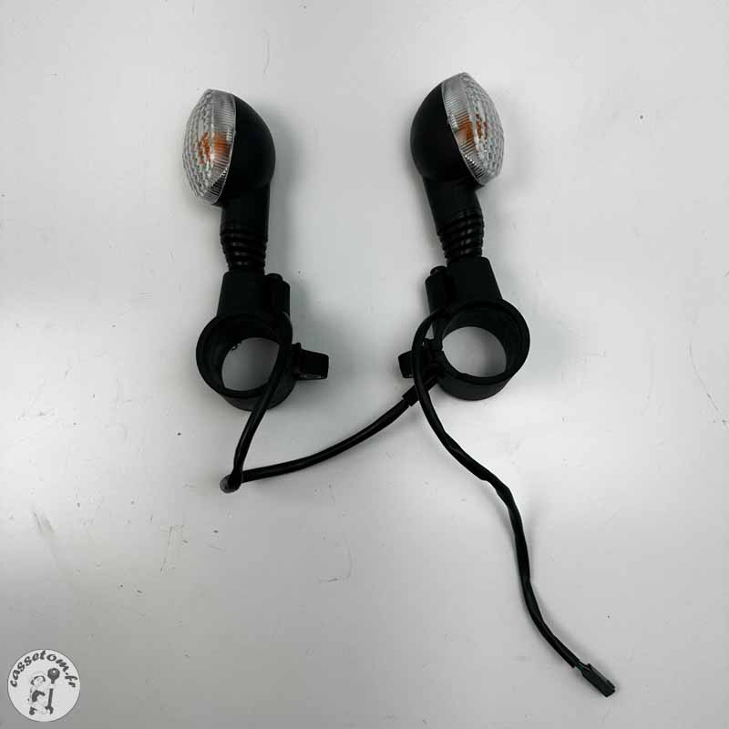 Clignotants avant  Kawasaki 650 vulcan s  2022