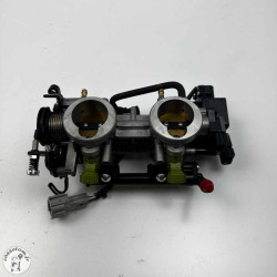 Rampe d'injection  Kawasaki 650 vulcan s  2022