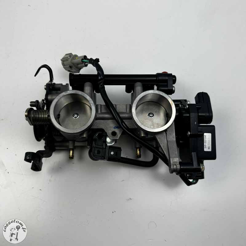 Rampe d'injection  Kawasaki 650 vulcan s  2022