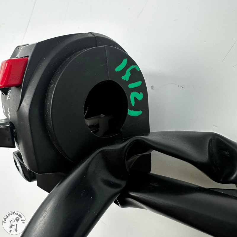 Commodo gauche  Kawasaki 650 vulcan s  2022