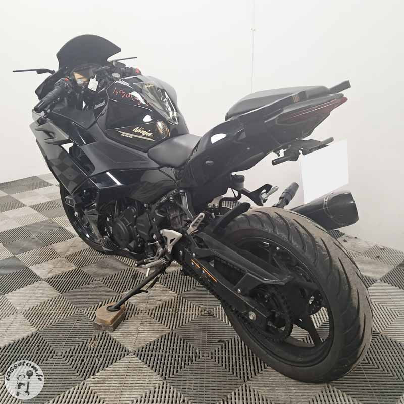 Kawasaki 500 Ninja de2024