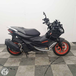 Aprilia 125 SR GT de  2023