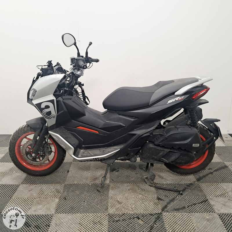 Aprilia 125 SR GT de  2023