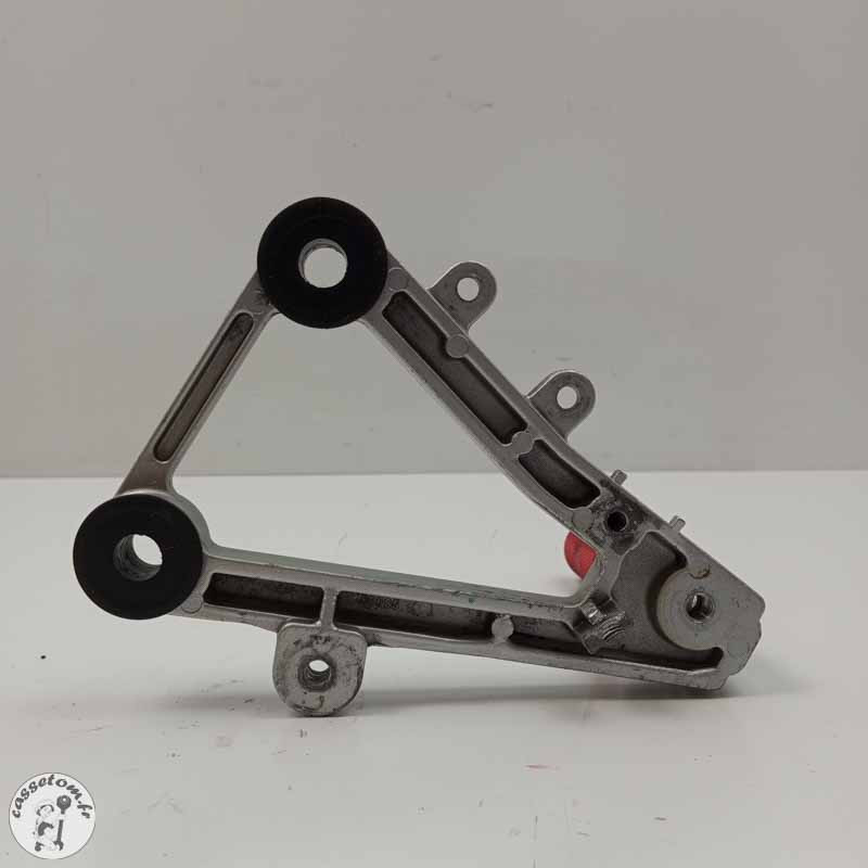 Platine Repose Pieds Arrière Droite Cagiva 125 Mito | CasseTom