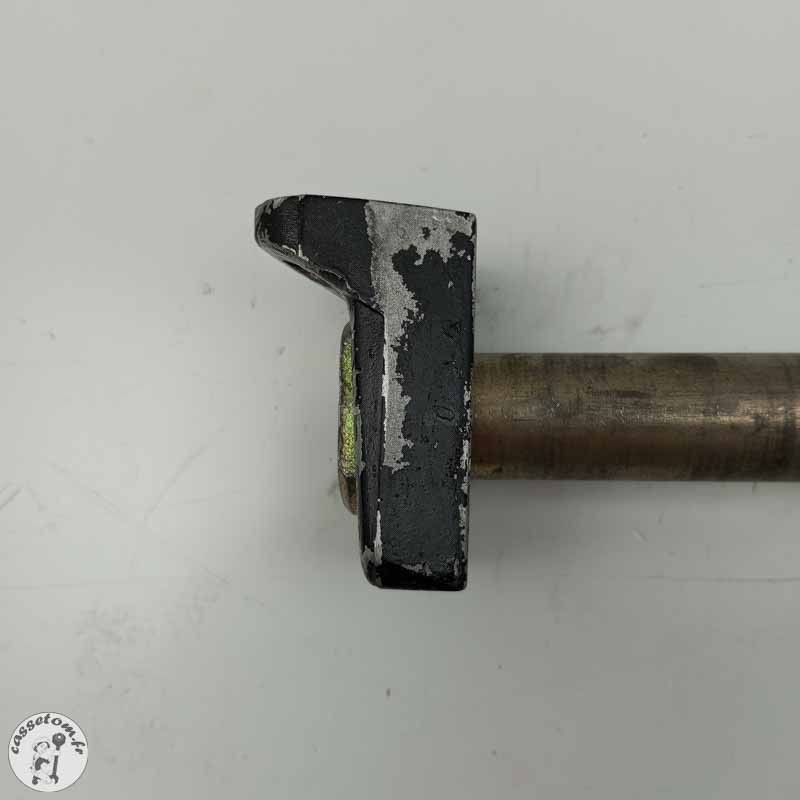 Axe de roue arrière Cagiva 125 Mito | CasseTom