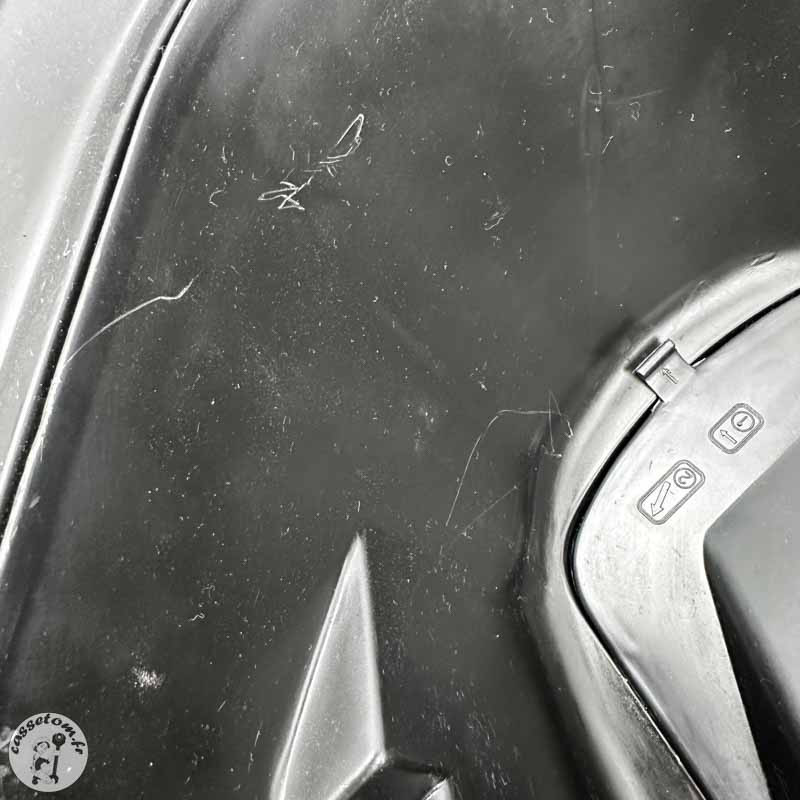 Coffre sous selle Peugeot 50 Vivacity | CasseTom