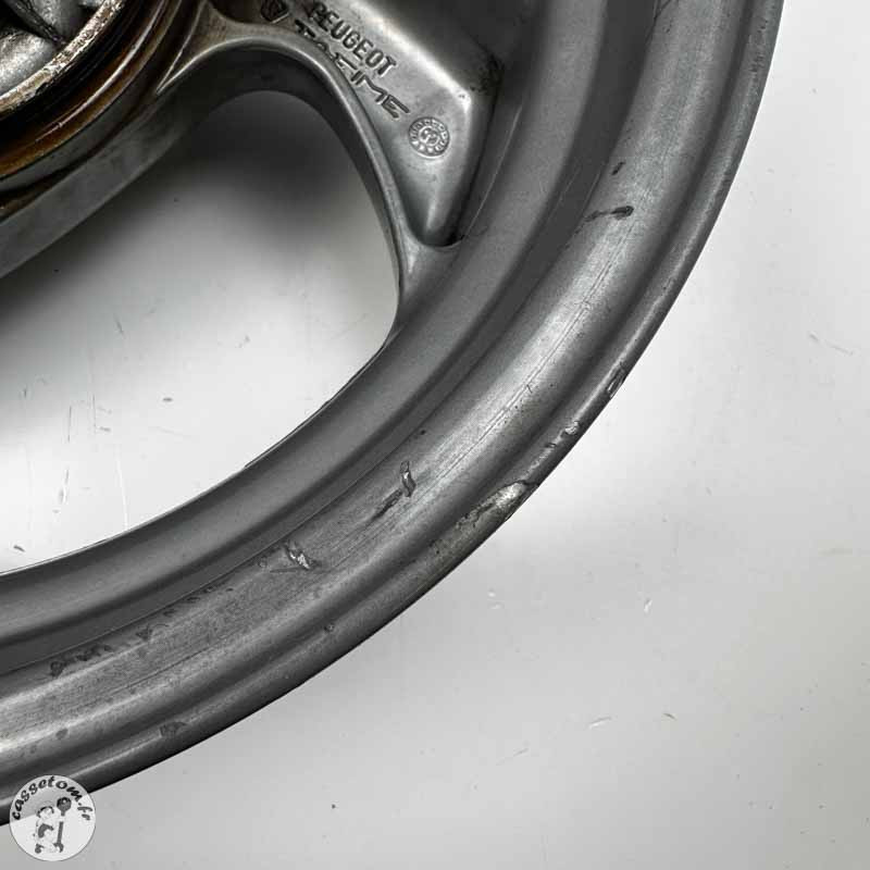 Jante arrière  Peugeot 50 vivacity 2001