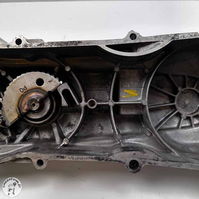 Carter de courroie + kick Peugeot 50 vivacity 2001 | CasseTom