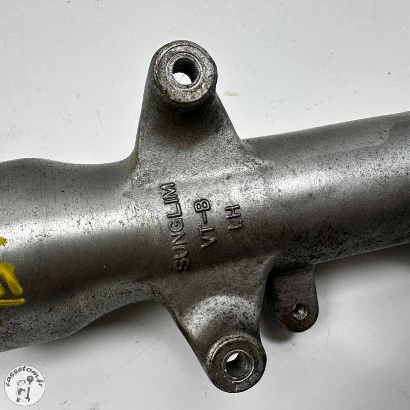 Bras de fourche gauche  Daelim 125 VT 2002