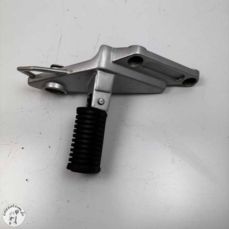 Platine Arrière Droite + Cale Pied Daelim 125 VT | CasseTom