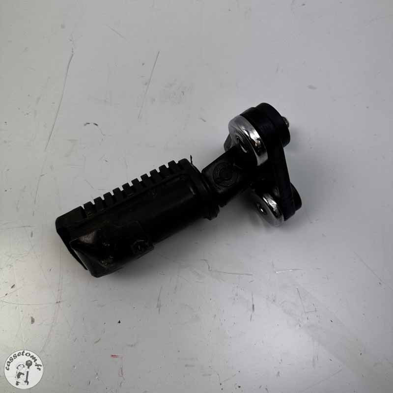 Platine Avant Gauche Repose Pied Daelim 125 VT | CasseTom
