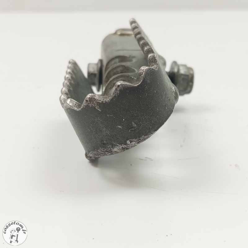 Repose pied avant gauche  Gilera 50 SMT 2013