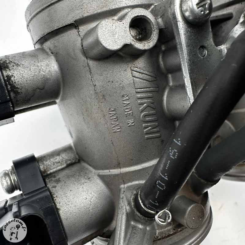 Rampe d'injection  Kawasaki 900 Z 2020