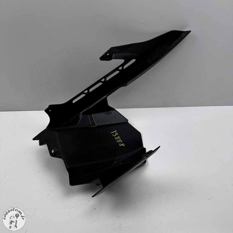 Carter de chaîne avec passage de roue  Kawasaki 900 Z 2020