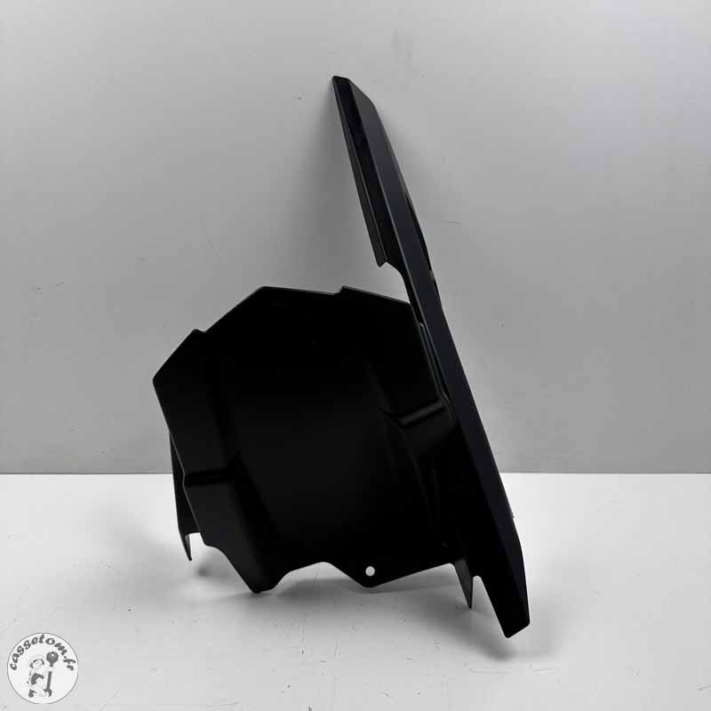 Carter de chaîne avec passage de roue  Kawasaki 900 Z 2020