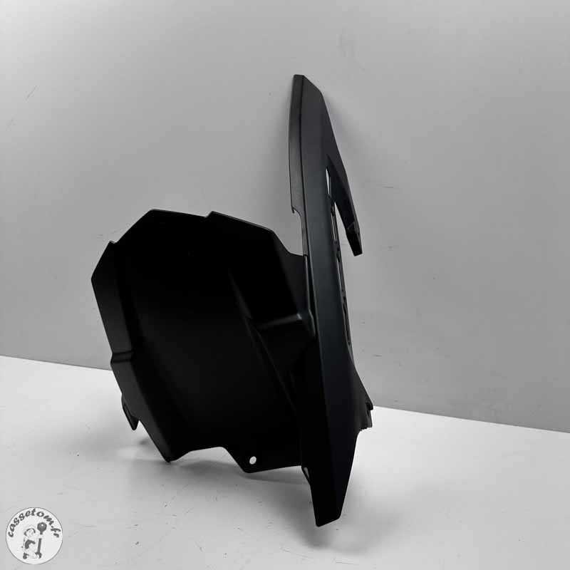 Carter de chaîne avec passage de roue  Kawasaki 900 Z 2020