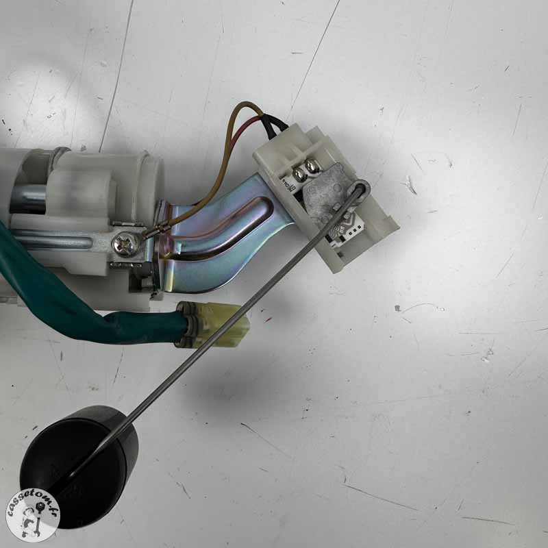 Pompe à essence Kawasaki 900 Z 2020 Occasion | CasseTom