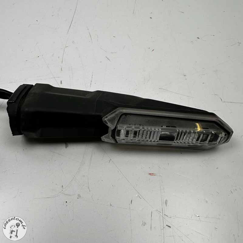 Clignotants arrière  Kawasaki 900 Z 2020