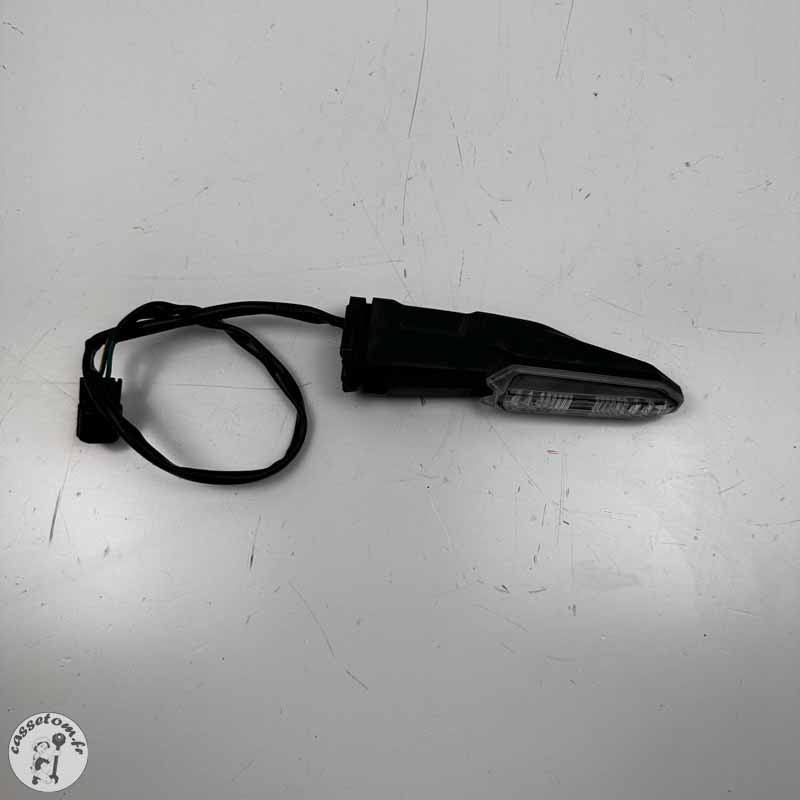 Clignotants arrière  Kawasaki 900 Z 2020