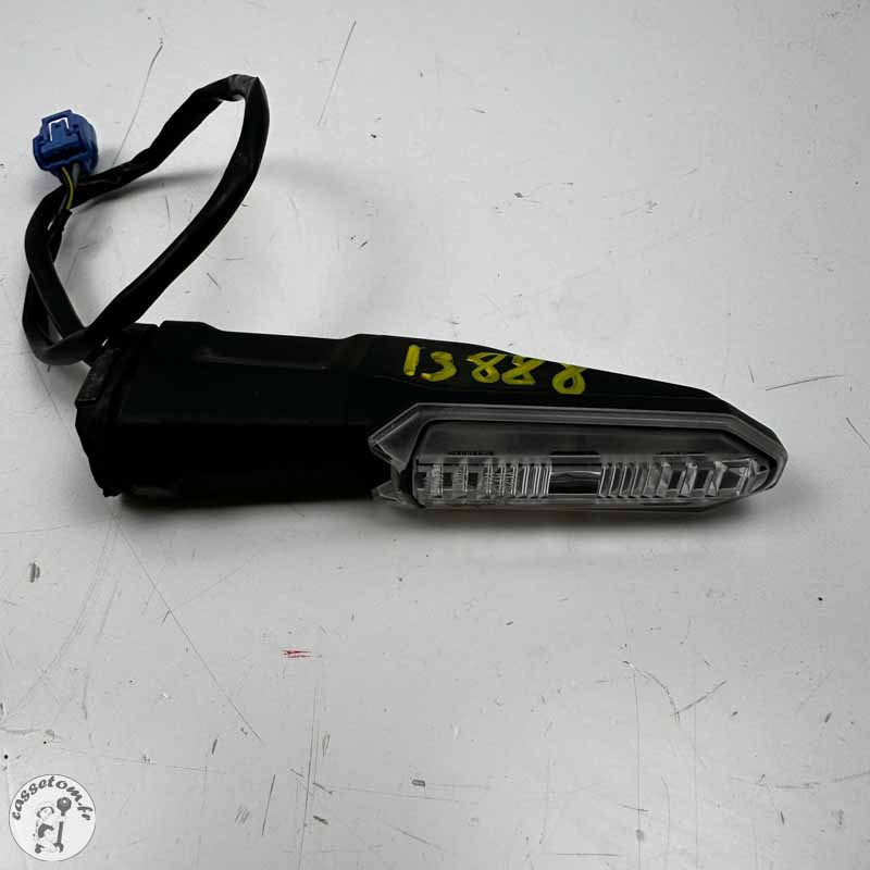 Clignotants arrière  Kawasaki 900 Z 2020