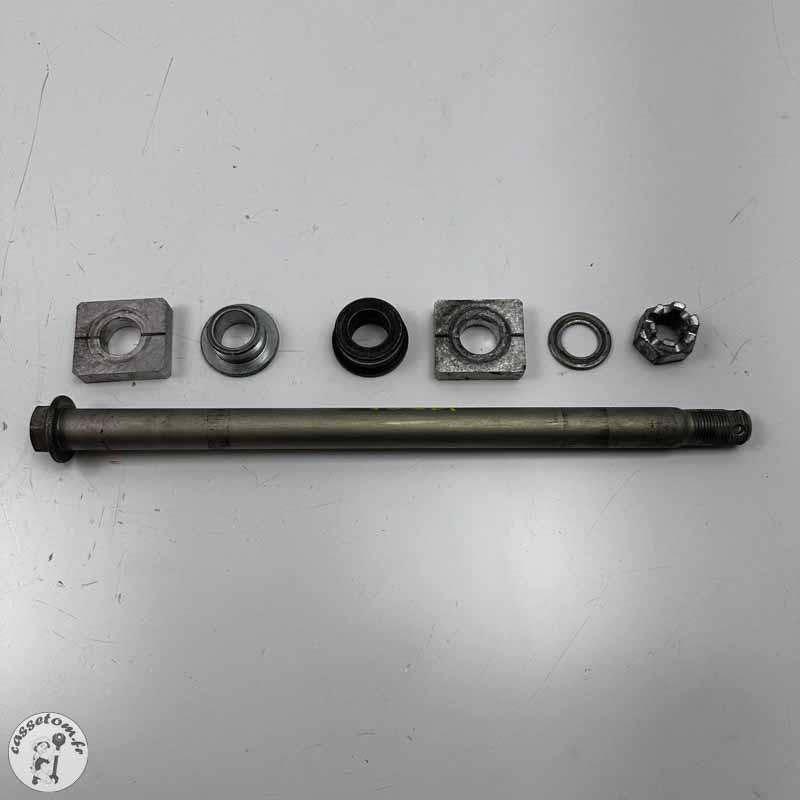 Axe de roue arrière Kawasaki 900 Z 2020 Occasion | CasseTom