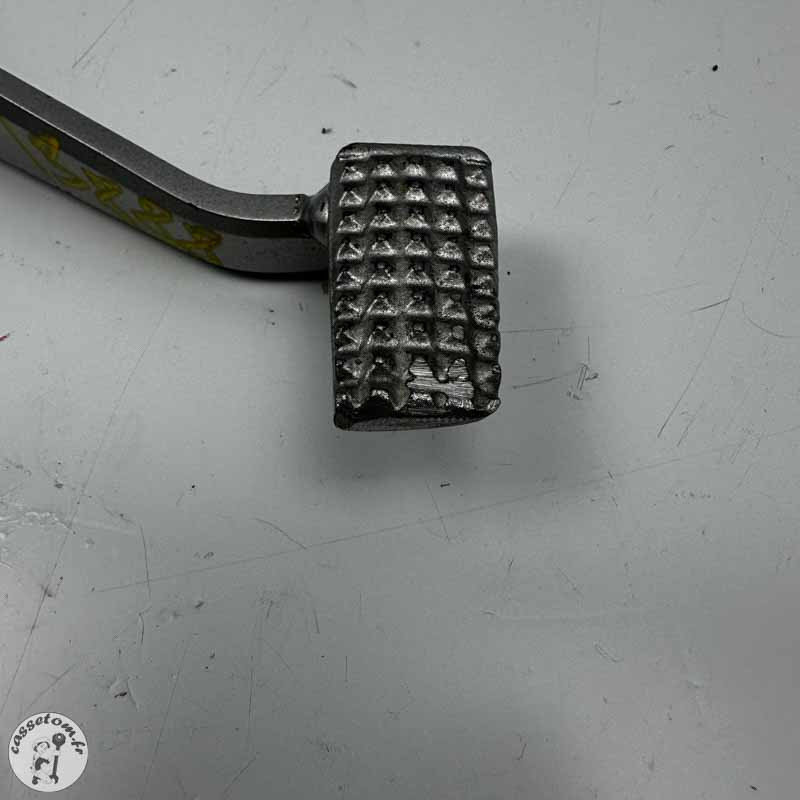 Pédale de frein Kawasaki 900 Z d'occasion | CasseTom