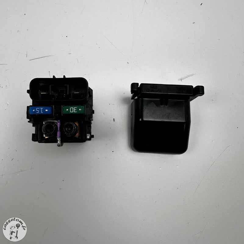 Relais Démarreur Kawasaki 900 Z Occasion | CasseTom