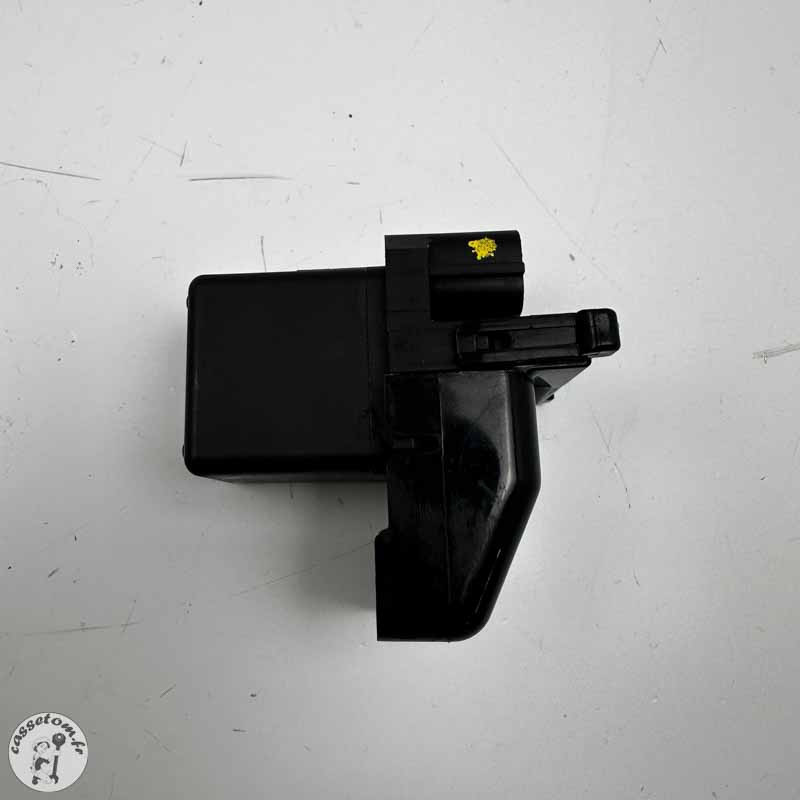 Relais Démarreur Kawasaki 900 Z Occasion | CasseTom