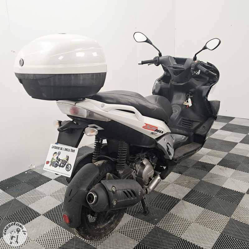 Aprilia 125 SRMAX 125 de  2012