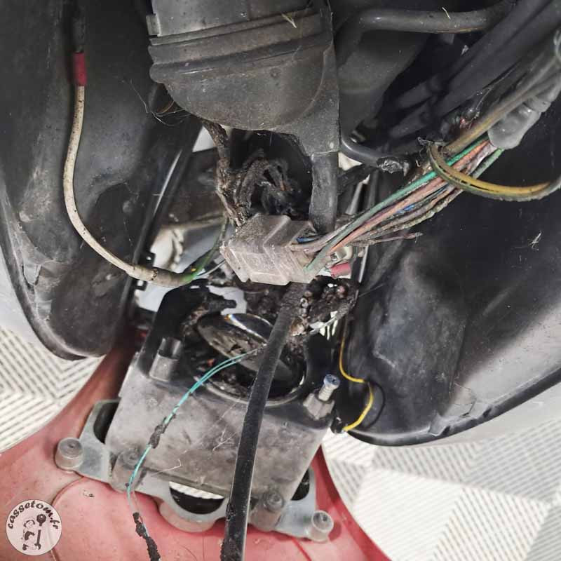 Peugeot 50 LUDIX de 2011 Scooter accidenté Occasion | CasseTom