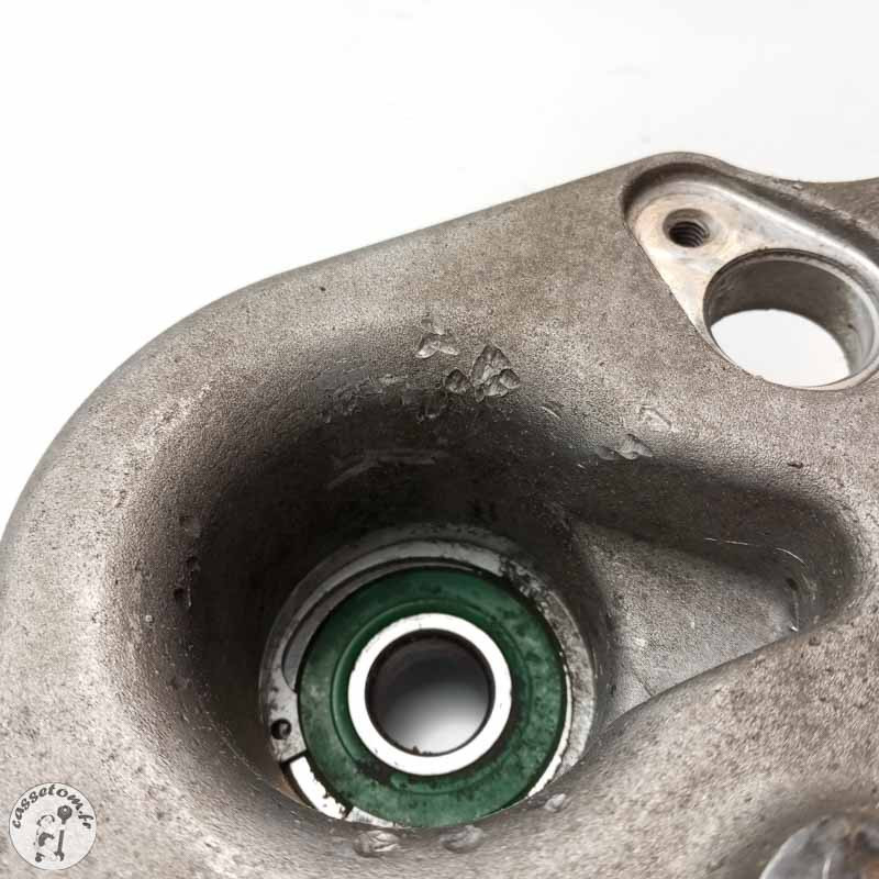 Bras oscillant   Piaggio 300 beverly 2011