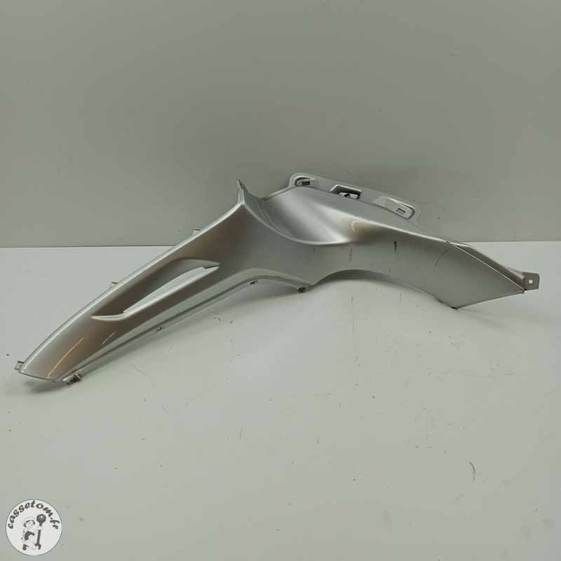 Carénage avant droit Piaggio 300 beverly 2011 Occasion | CasseTom