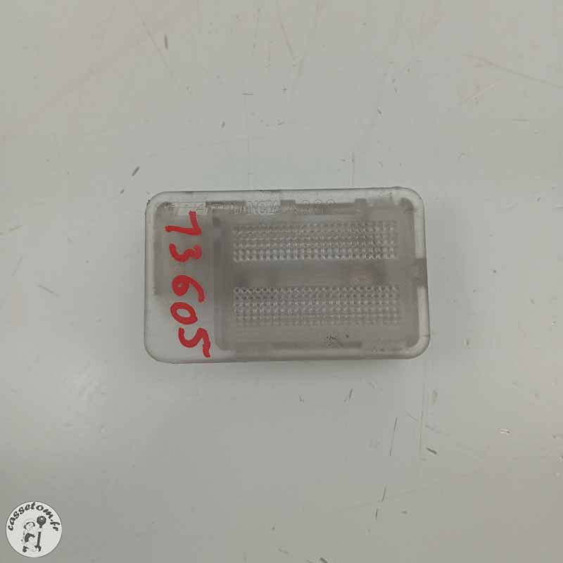 Eclairage de coffre Piaggio 300 beverly 2011 Occasion | CasseTom