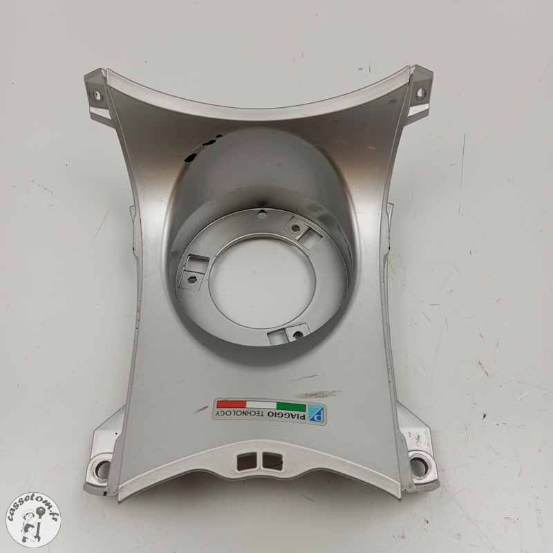 Couvercle trappe à essence Piaggio 300 beverly 2011 | CasseTom