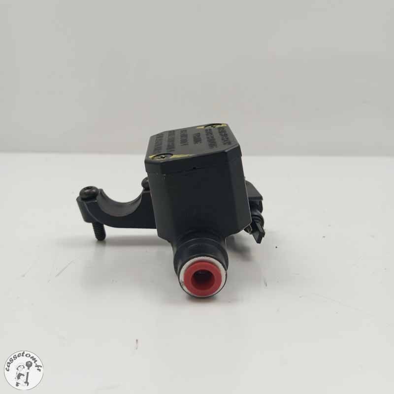 Maître cylindre de frein arrière  Piaggio 300 beverly 2011