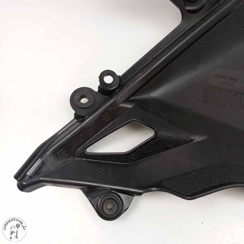 Cache latéral droit Kawasaki 650 Z 2017 Occasion | CasseTom