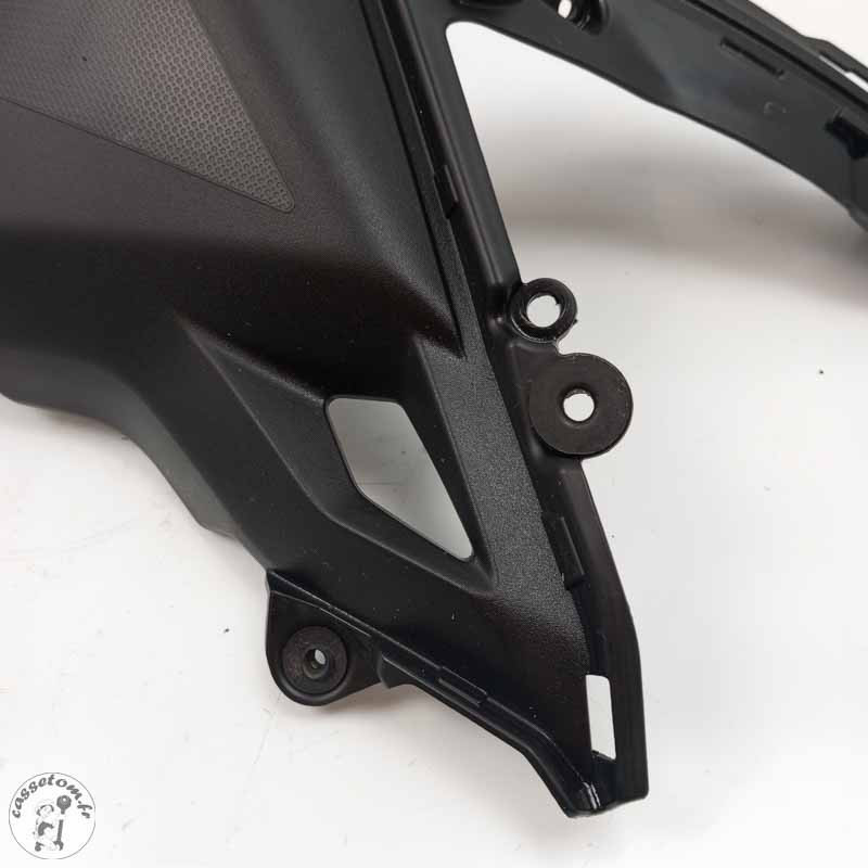 Cache latéral droit Kawasaki 650 Z 2017 Occasion | CasseTom