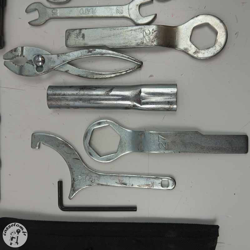 Trousse à Outils Kawasaki Z650 2017 Occasion | CasseTom